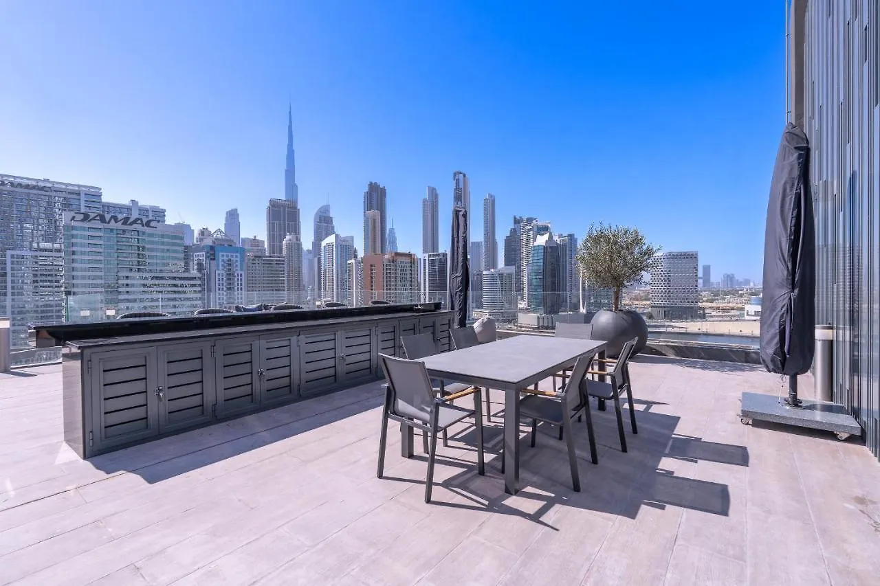 Azure Accents Apartment With Burj Khalifa View Dubaï 0*,  Émirats arabes unis
