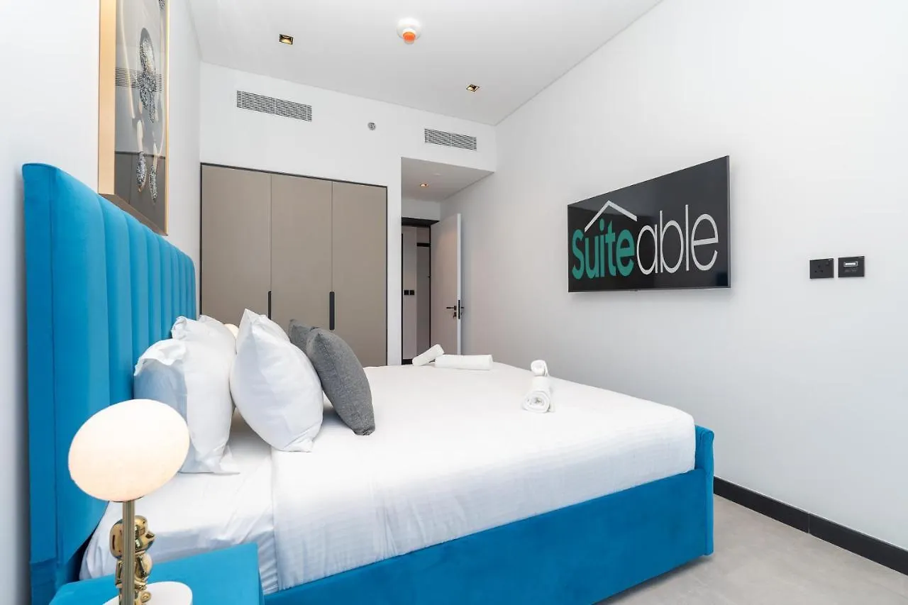Azure Accents Apartment With Burj Khalifa View Dubaï